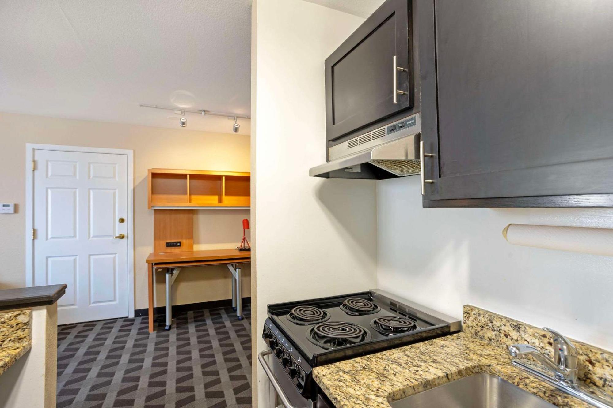 Mainstay Suites Mt Laurel - Philadelphia Mount Laurel Exteriör bild