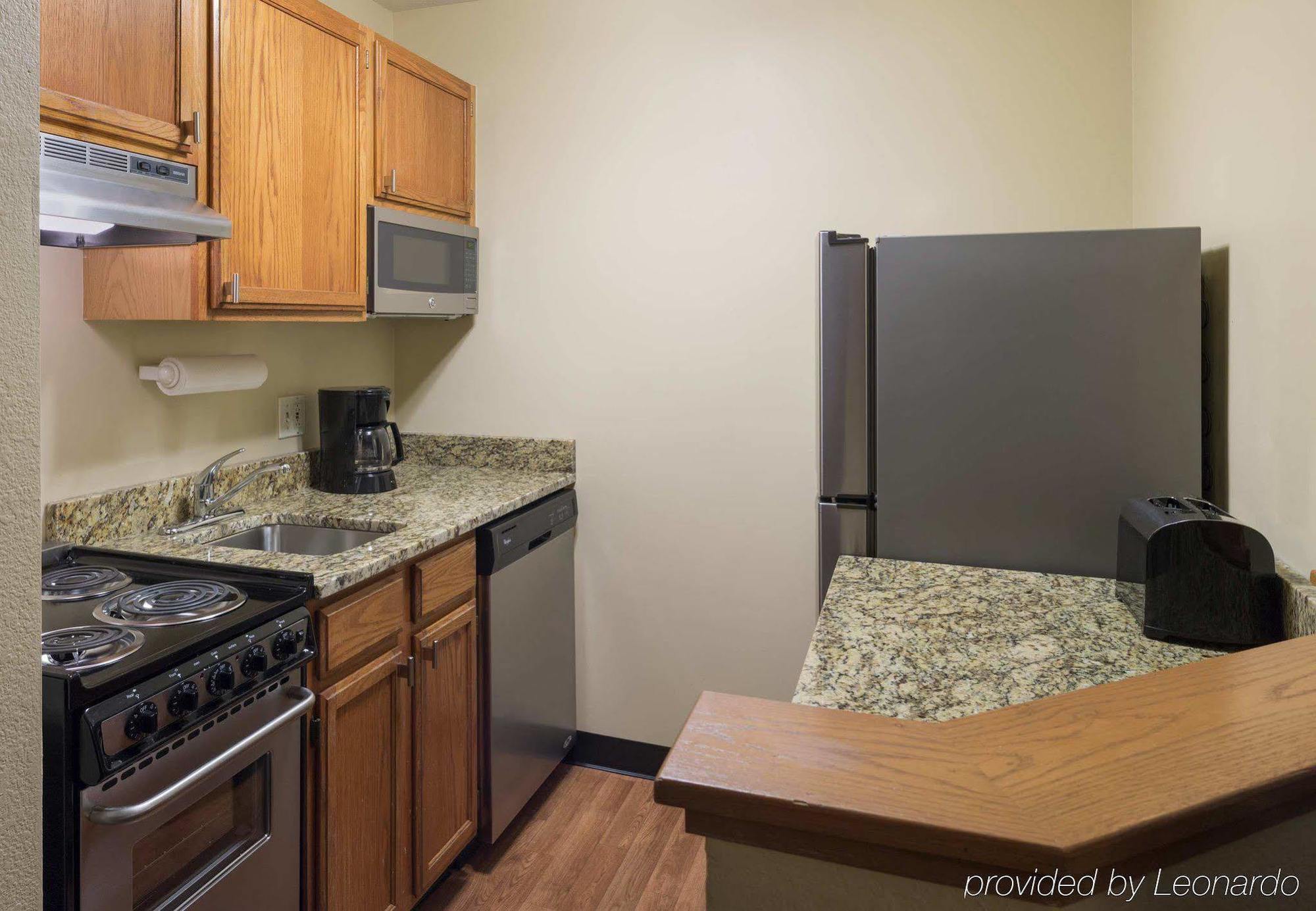 Mainstay Suites Mt Laurel - Philadelphia Mount Laurel Exteriör bild